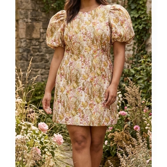 Cloverand Sloane Tops - Dress Olive Floral Smocked The Sleves are puffy.